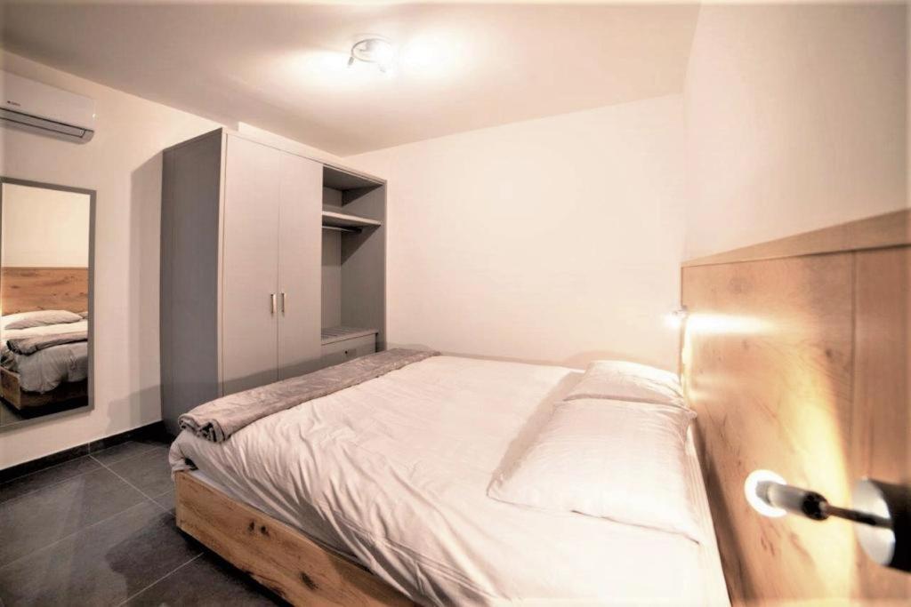 Isky Apartments Gzira Eksteriør billede