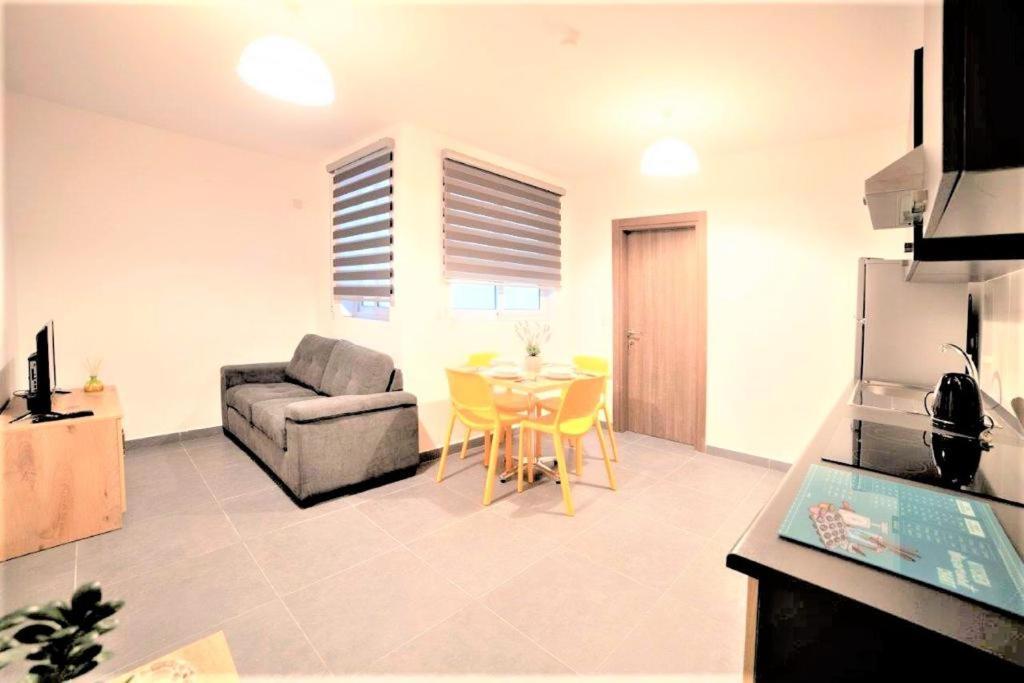 Isky Apartments Gzira Eksteriør billede